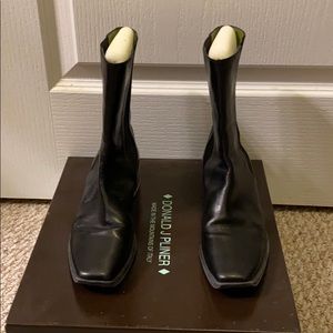 Donald J Pliner HIDEE black baby calf boots